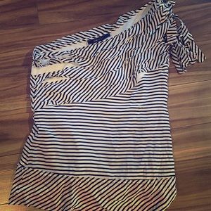 Cali BCBG xs